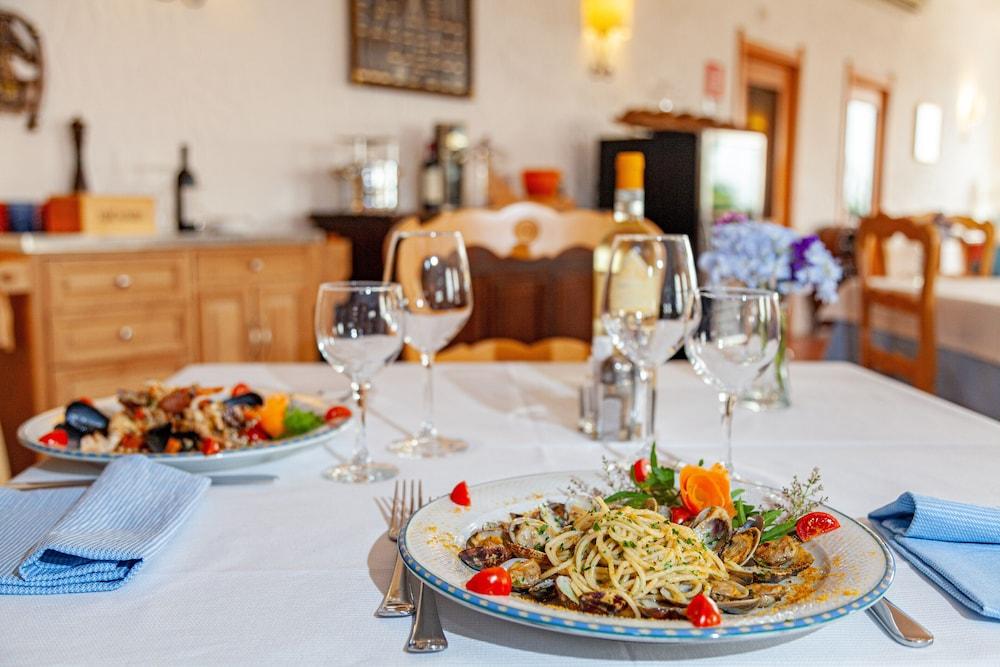 Luogosanto Hotel San Trano מראה חיצוני תמונה